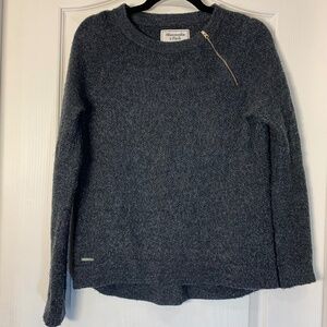 Abercrombie & Fitch Cozy Zip-Neck Knit Sweater (XS) | Dark Grey | Easy Campus Ch